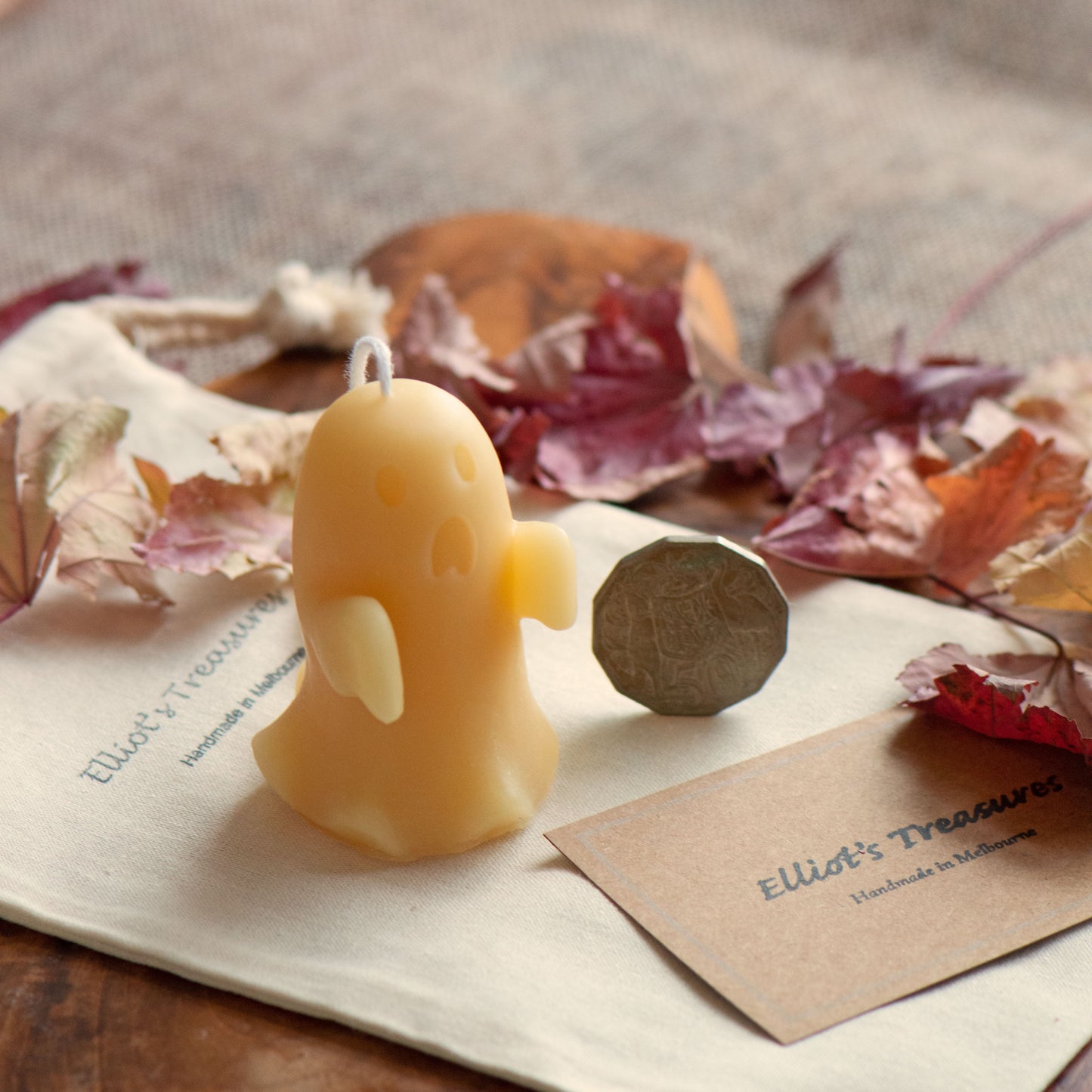 Ghosty - Pure Beeswax Candle