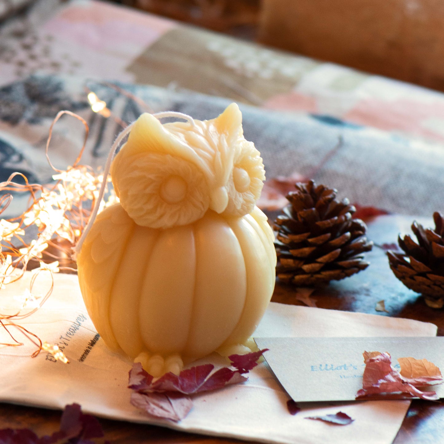 Pumpkin Owl - Pure Beeswax Candle