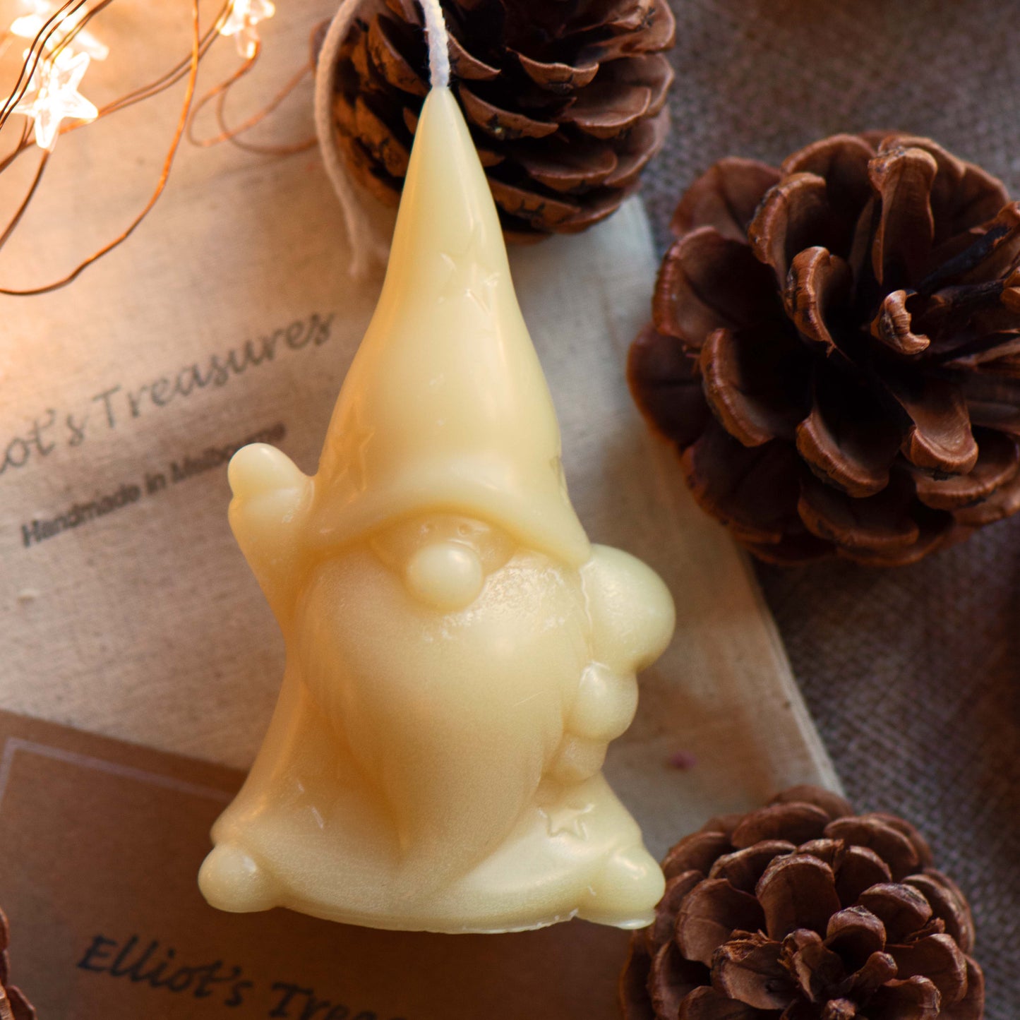 Santa Claus - Pure Beeswax Candle