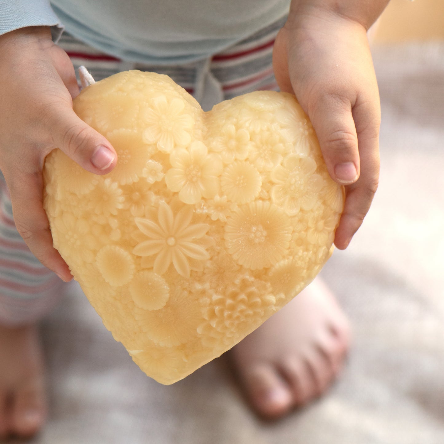 Floral Standing Heart - Pure Beeswax Candle