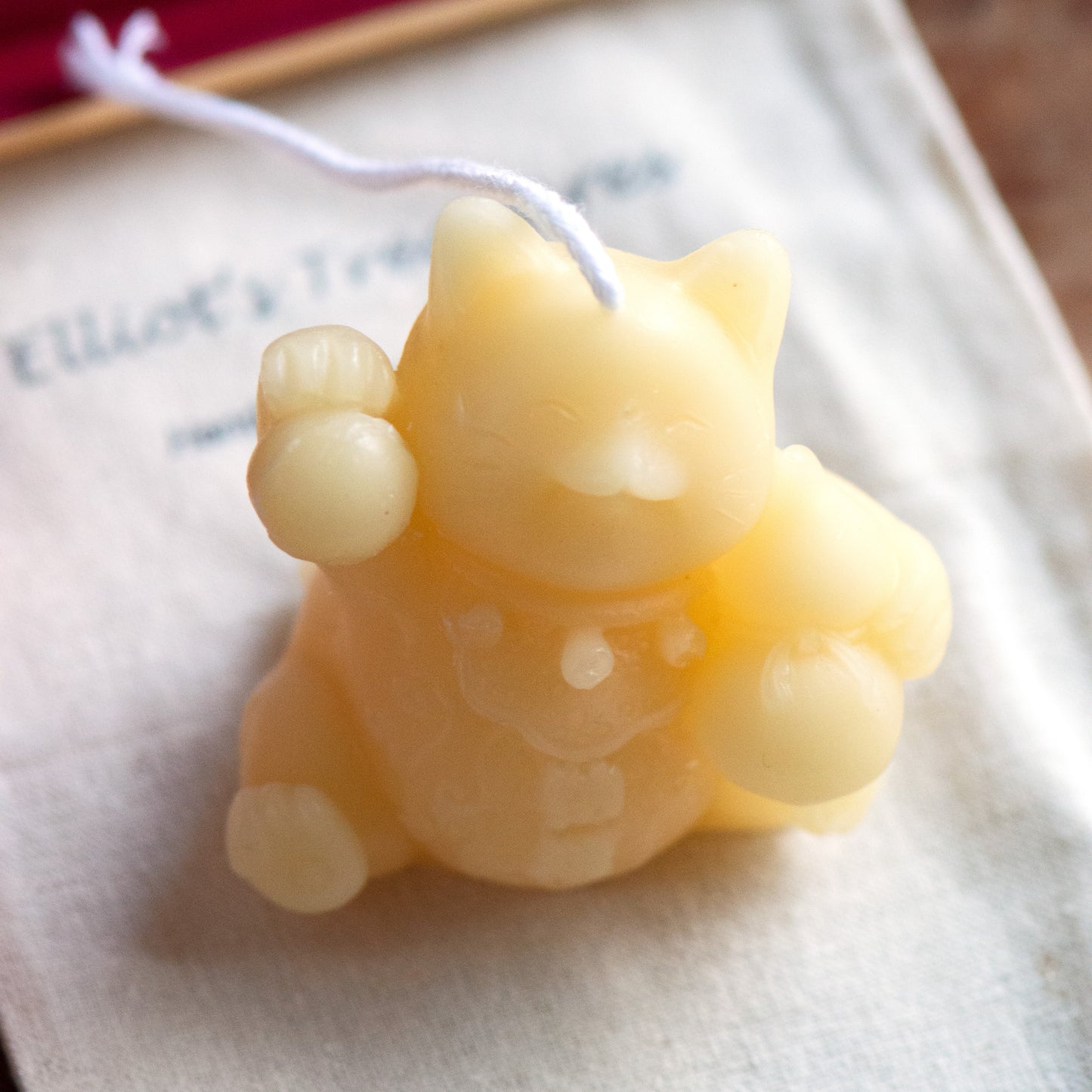 Fortune Cat Beeswax Candle