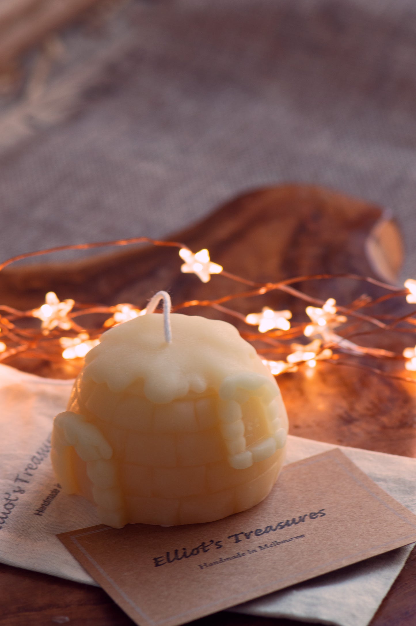 Igloo Beeswax Candle