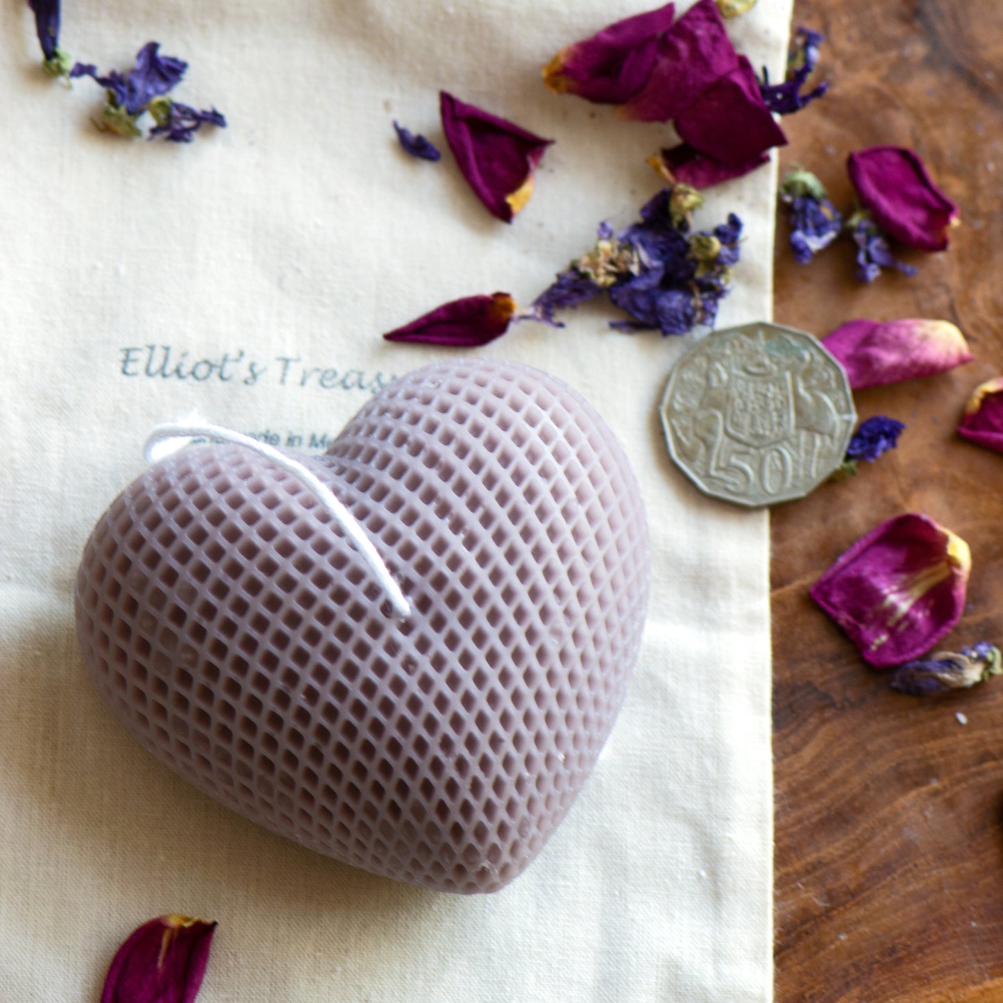 Large Quilted Heart (Mauve) Beeswax candle