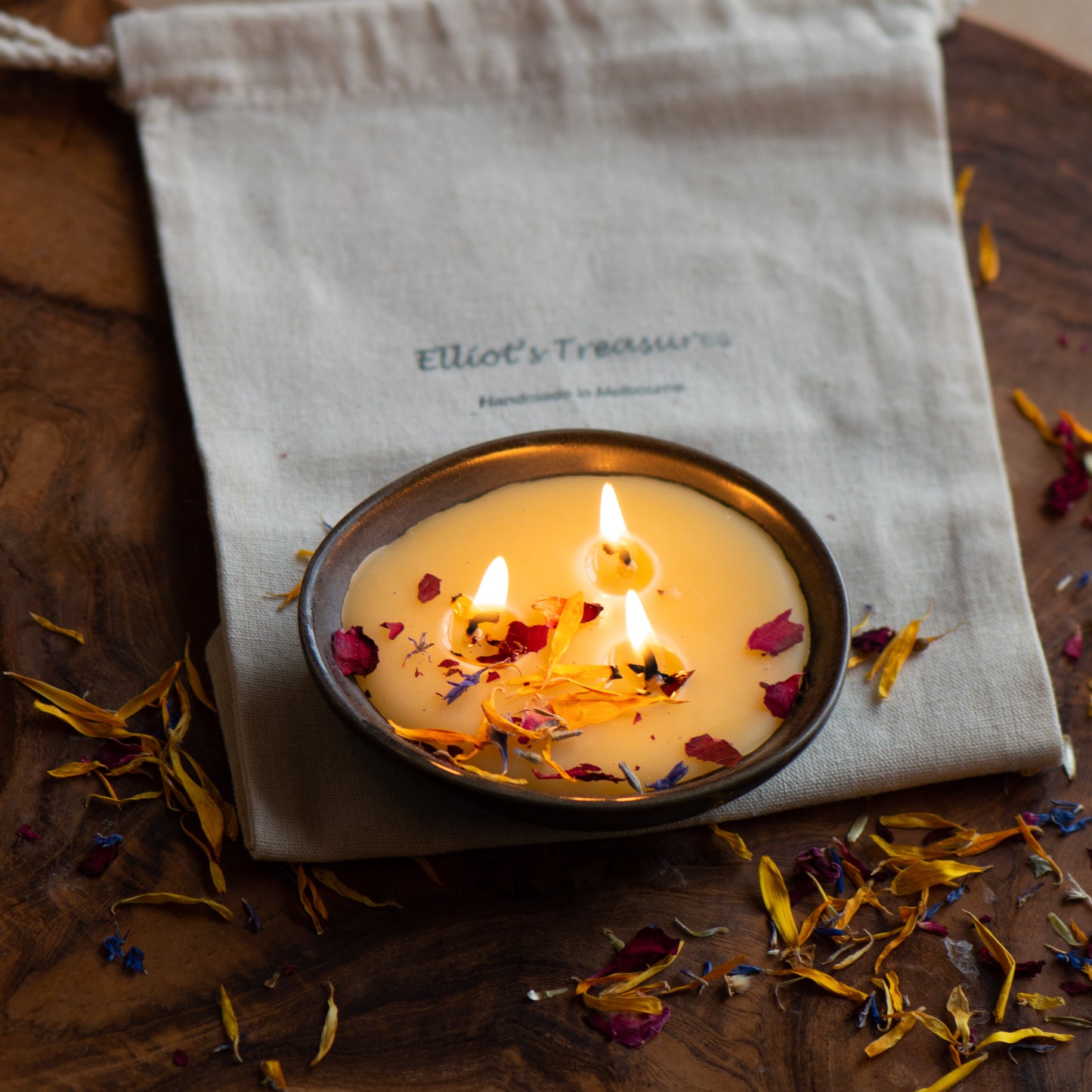 Midnight Floral Scented Beeswax Candle