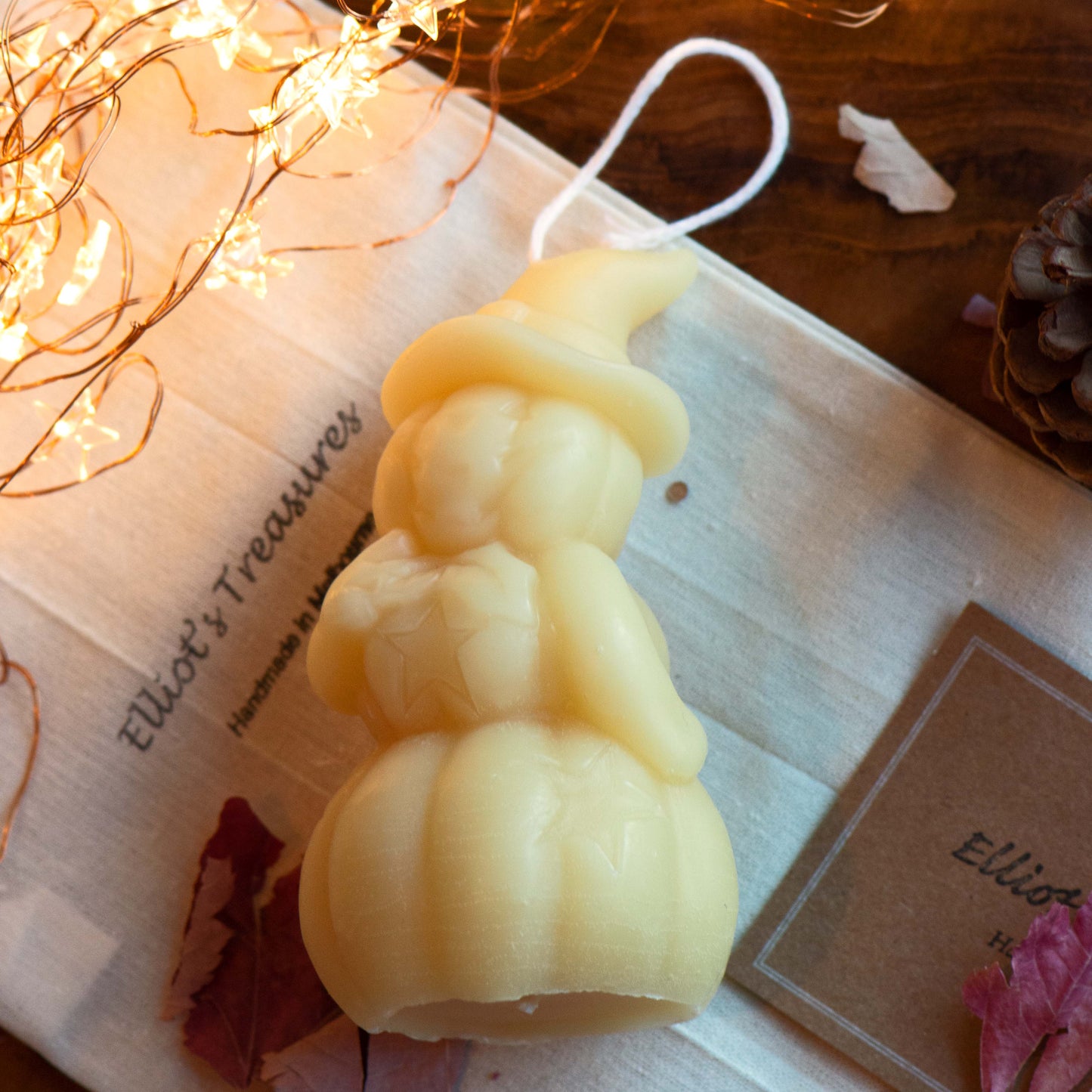 Pump-Ka-Boo Pure Beeswax Candle