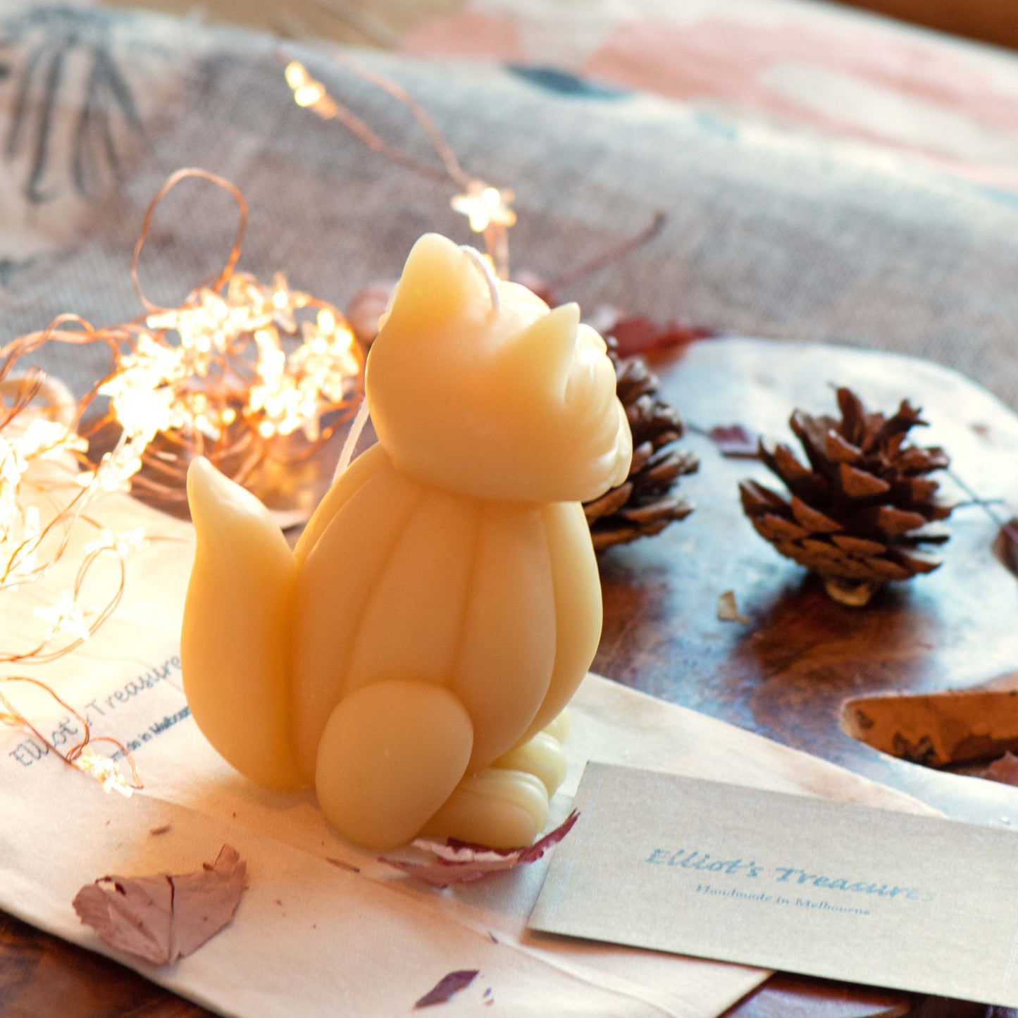 Pumpkin Kitty - Pure Beeswax Candle