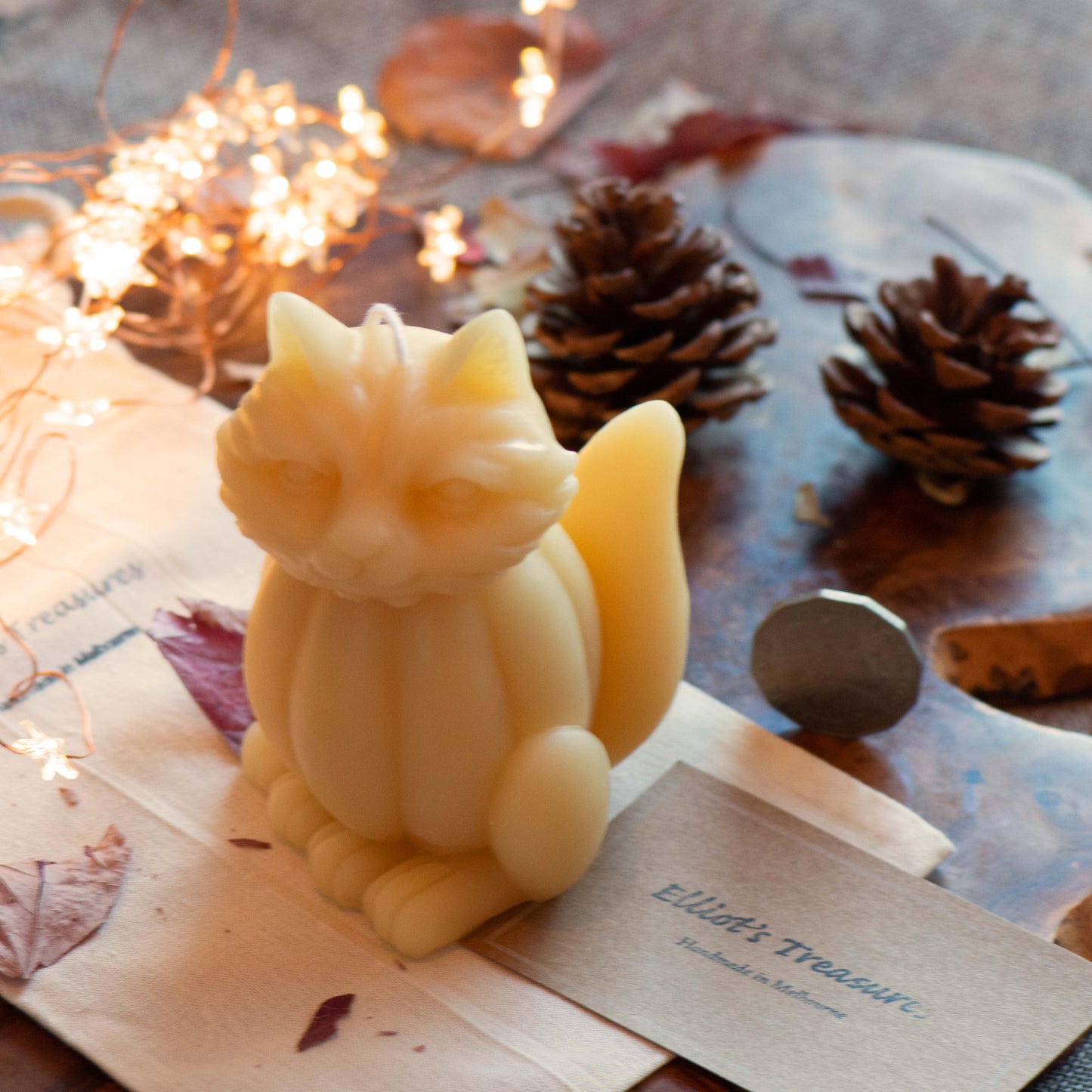 Pumpkin Kitty - Pure Beeswax Candle