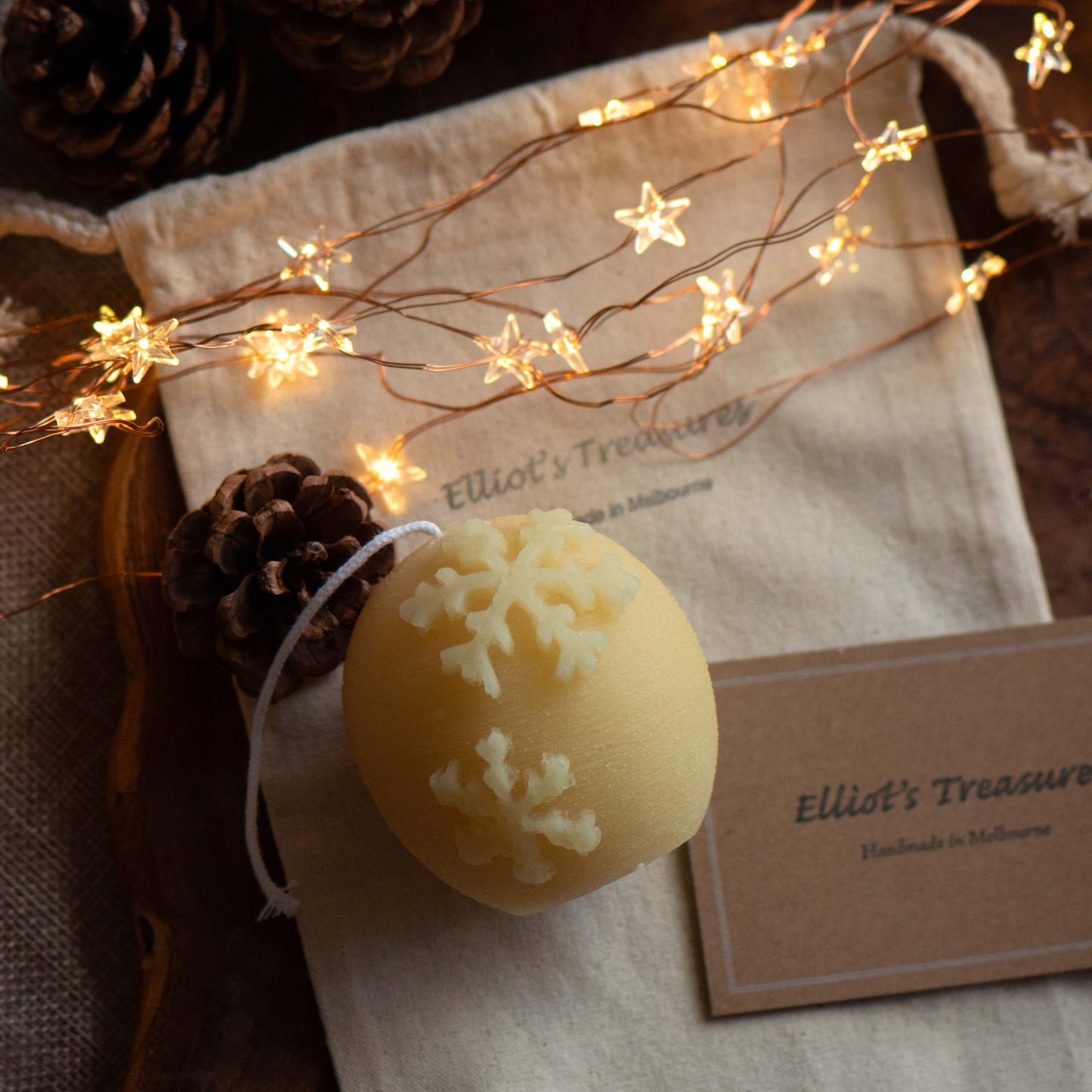 Snowflake Bauble - Pure Beeswax Candle