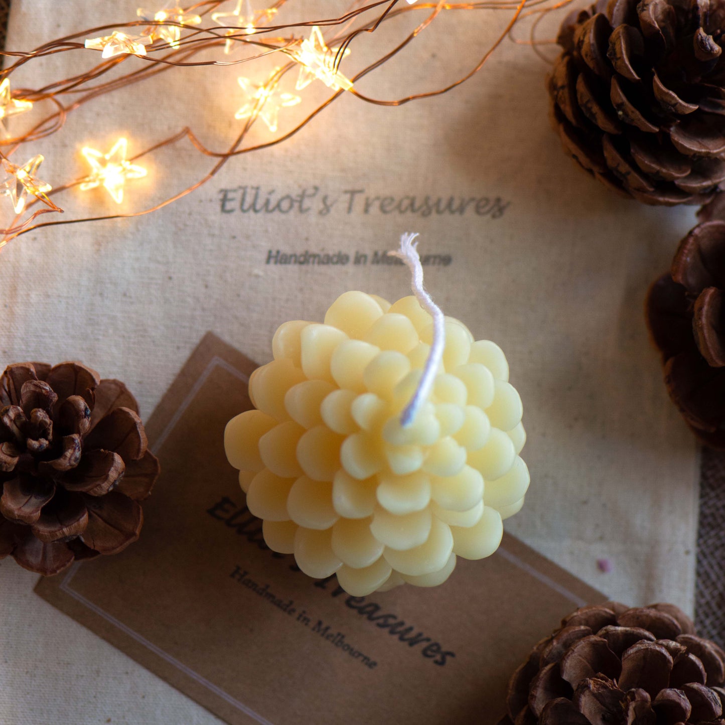 Pinecone Pure Beeswax Candle