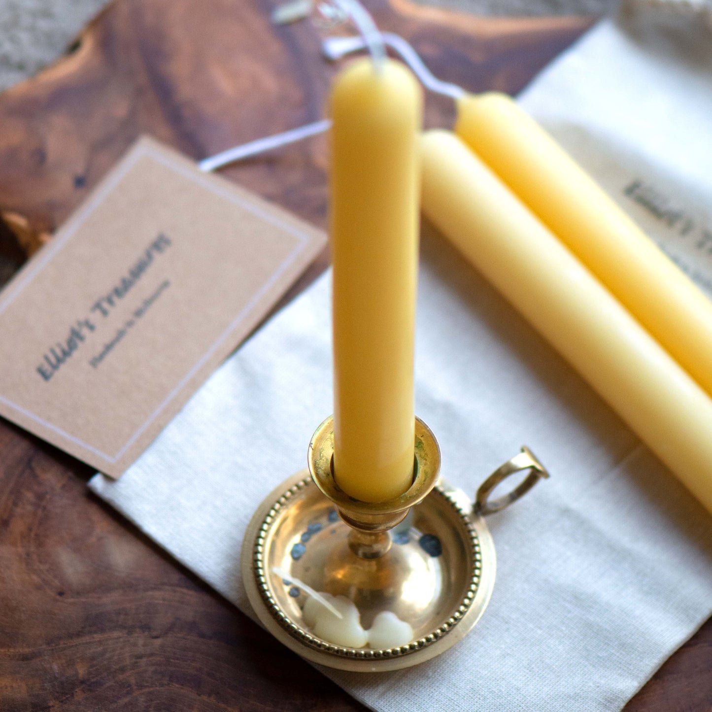 Beeswax Dinner Taper Candle - Single