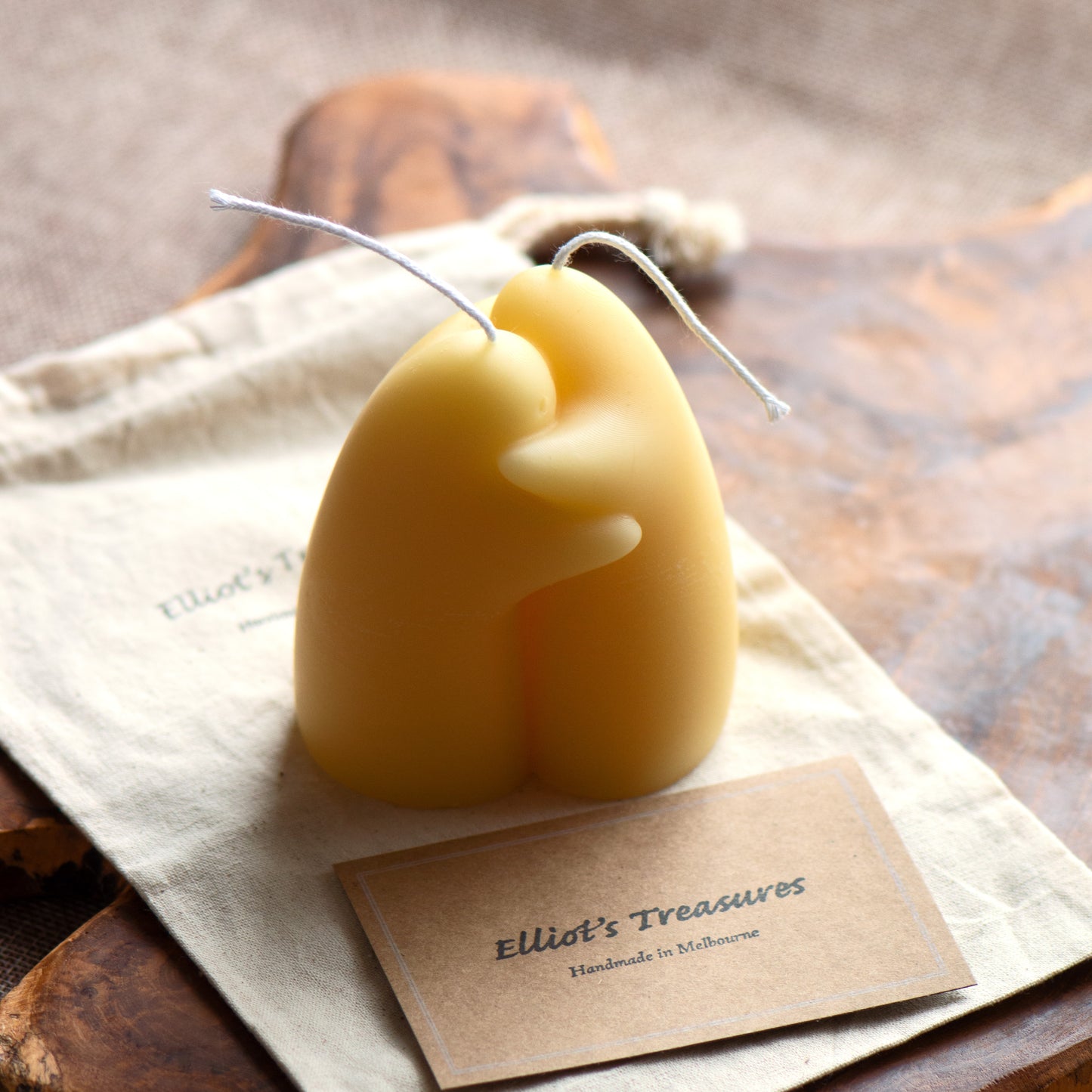 Big Hug - Pure Beeswax Candle