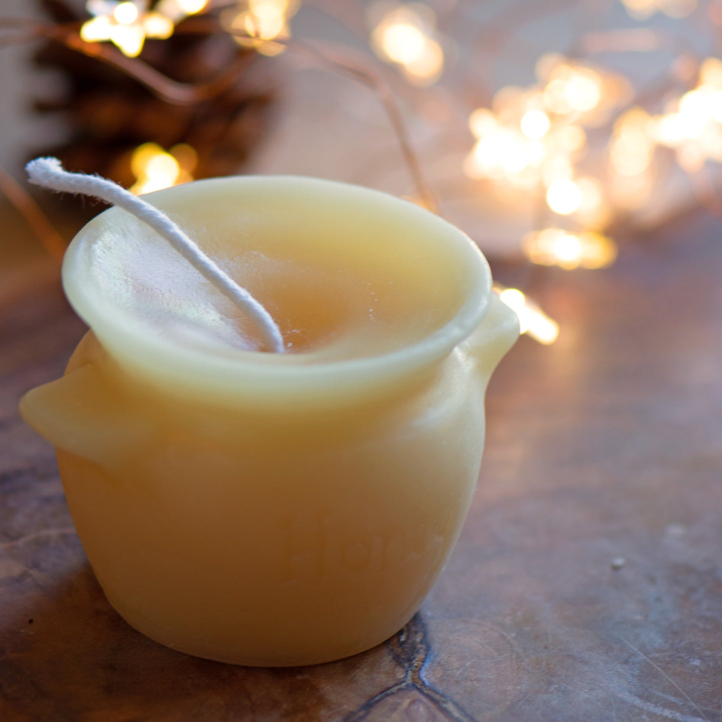 Honey Pot Beeswax Candle