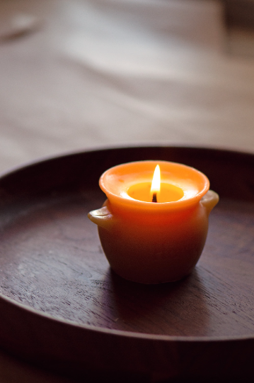 Honey Pot Beeswax Candle